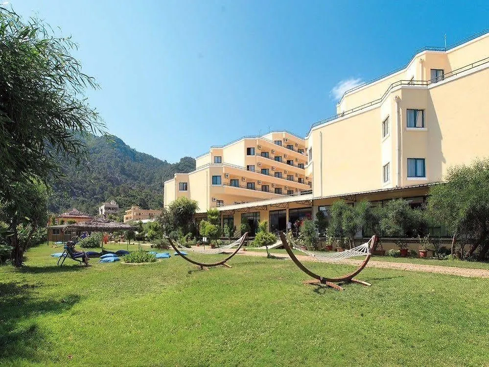 איסמלר Idas Hotel (Adults Only)