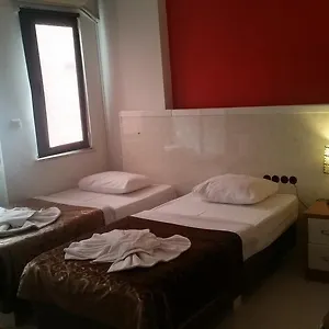 Apart Otel Ortakoy Suites ***